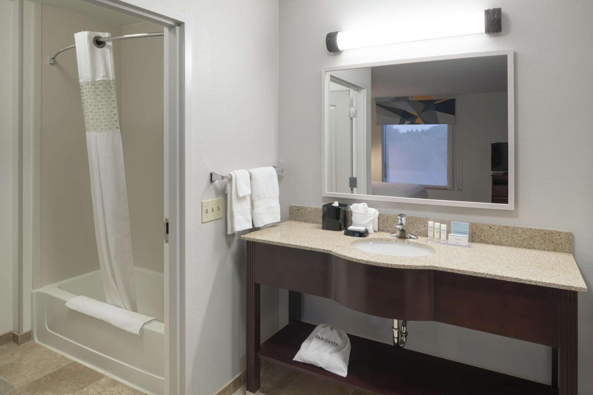 Hampton Inn & Suites Rochester-North מראה חיצוני תמונה